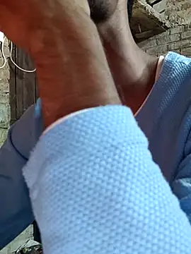 ThethunderPo online show from October 12, 2025, 2:43 am