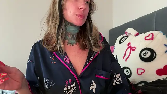 airgeadx online show from April 12, 2026, 5:40 pm