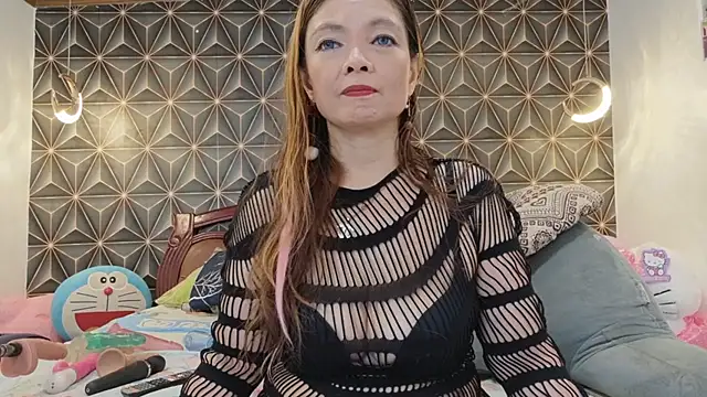 Snapshot of yummymeily chatting on October 18, 2025, 10:27 am yummymeily online show from October 18, 2025, 10:27 am