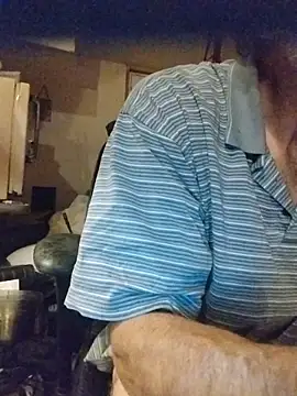 Snapshot of ROBERT0516 chatting on April 7, 2026, 3:40 am ROBERT0516 online show from April 7, 2026, 3:40 am