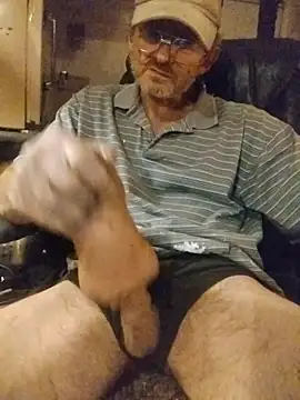 Snapshot of ROBERT0516 chatting on April 9, 2026, 12:54 am ROBERT0516 online show from April 9, 2026, 12:54 am