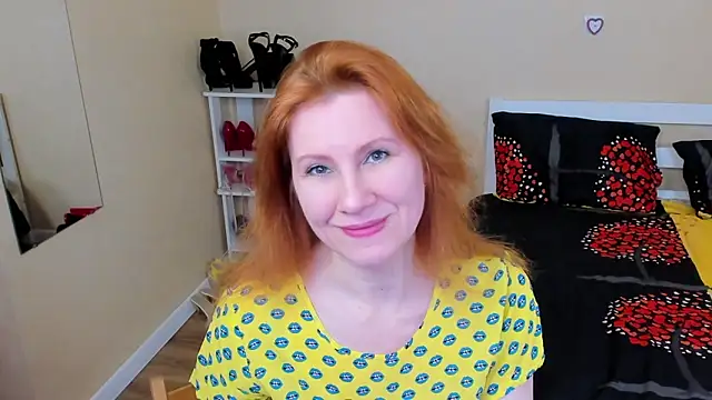 Snapshot of FoxySophia chatting on January 18, 2026, 6:55 pm FoxySophia online show from January 18, 2026, 6:55 pm