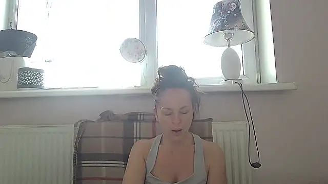 LindaStarS online show from March 15, 2026, 6:30 am