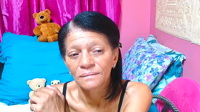 SLUTTYROXY online show from March 21, 2025, 7:44 am