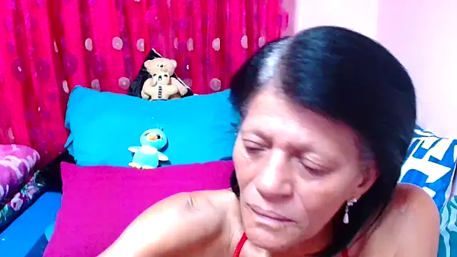 SLUTTYROXY online show from October 15, 2025, 6:41 pm