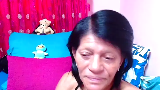 SLUTTYROXY online show from October 25, 2025, 5:37 am