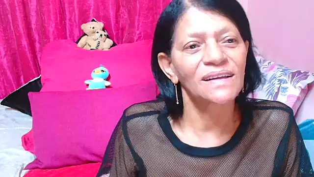 SLUTTYROXY online show from January 9, 2026, 7:33 am