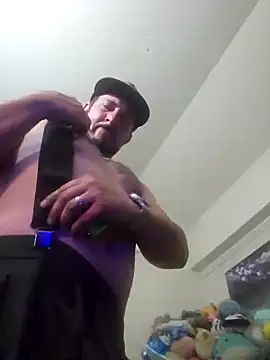 UncutHammer69 online show from February 5, 2025, 7:53 pm