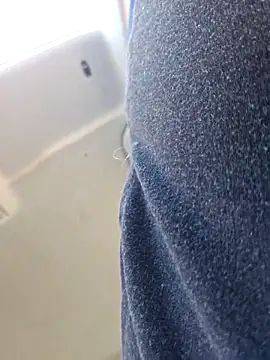 UncutHammer69 online show from September 13, 2025, 3:34 pm