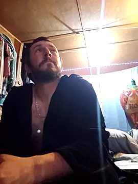 UncutHammer69 online show from February 19, 2026, 3:02 am