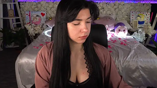 EmilyCandyy online show from March 13, 2026, 7:48 am