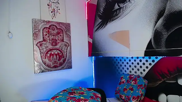 Snapshot of karlaveckyts chatting on February 13, 2025, 8:45 pm karlaveckyts online show from February 13, 2025, 8:45 pm