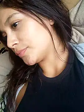 kinky milaxh online show from January 19, 2025, 11:21 pm