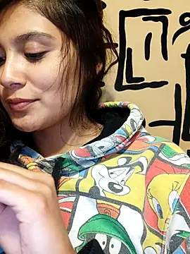 kinky milaxh online show from February 28, 2025, 1:47 am