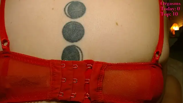 victoria97 online show from October 1, 2025, 2:45 pm