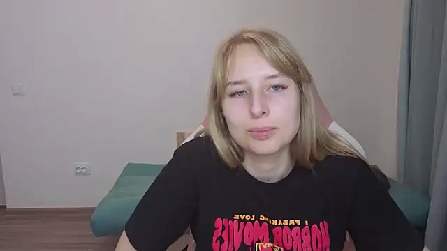 Jessy Ginger online show from November 14, 2025, 1:21 pm