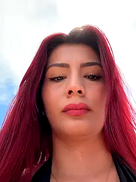 LINDA PATTY94 online show from October 2, 2025, 2:46 pm