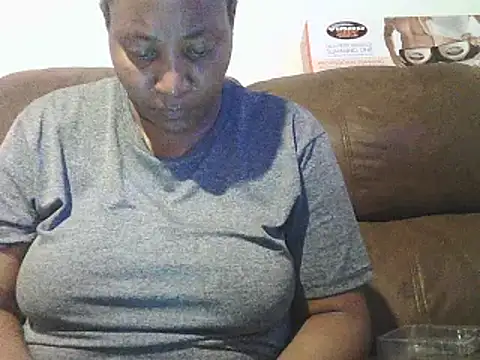 ebonytitts4u online show from March 19, 2025, 4:25 am