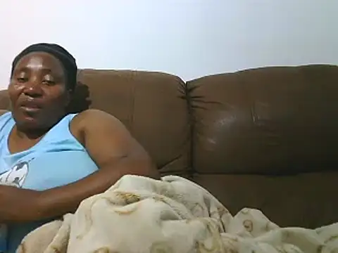 ebonytitts4u online show from February 25, 2026, 7:45 pm