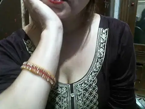 UrsMansi online show from April 6, 2026, 3:59 am