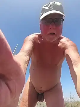 gerri2000 online show from April 20, 2026, 1:36 pm