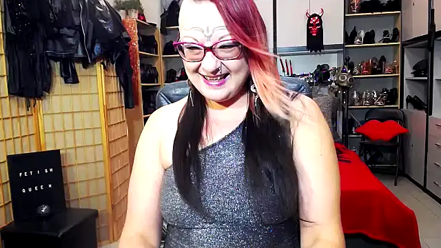 LindaDaemonX online show from November 23, 2025, 8:14 am