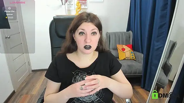 Black Black Rose online show from November 1, 2025, 8:33 pm