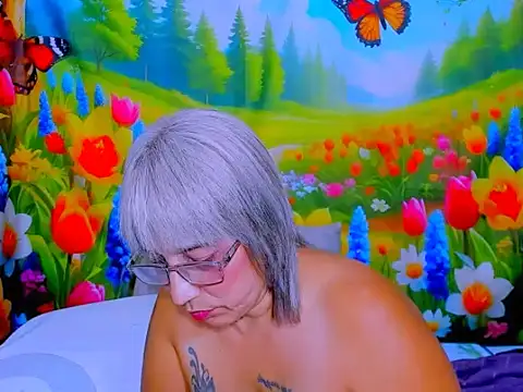 Snapshot of indianroxy chatting on June 14, 2026, 2:52 pm indianroxy online show from June 14, 2026, 2:52 pm