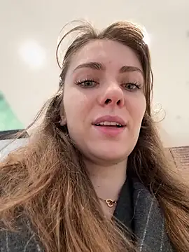 MariiD online show from November 12, 2025, 8:48 am