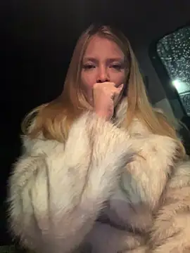 AnastasiaAniess online show from November 16, 2025, 5:29 pm