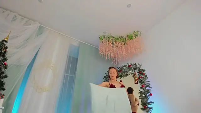 LilianKroft online show from December 23, 2024, 12:08 pm