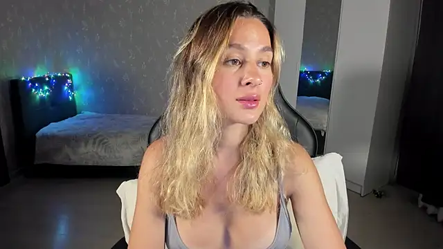 EllaFresh online show from July 26, 2026, 9:00 pm