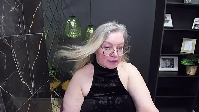 NataliMellow online show from February 23, 2025, 7:17 pm