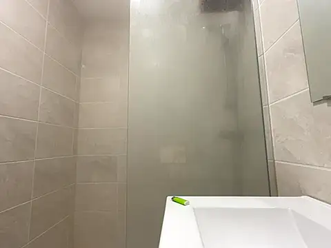 Snapshot of Enderson007 chatting on September 28, 2025, 10:37 pm Enderson007 online show from September 28, 2025, 10:37 pm