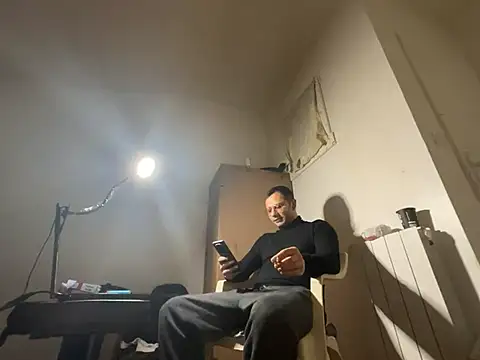 Enderson007 online show from February 8, 2026, 6:00 pm