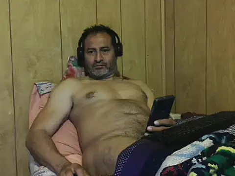 dantehot2020 online show from January 4, 2025, 2:56 am