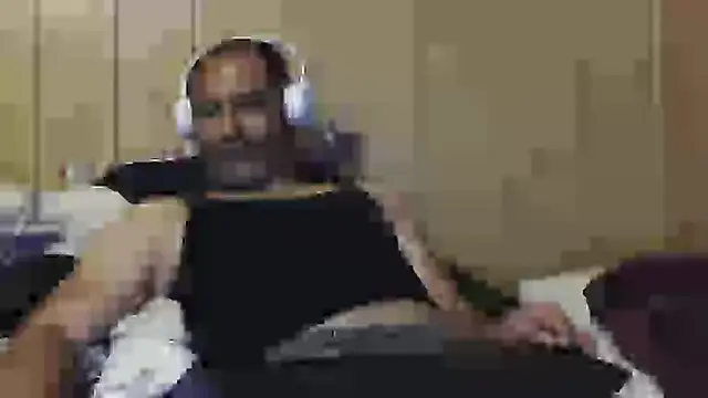 dantehot2020 online show from October 16, 2025, 11:50 pm