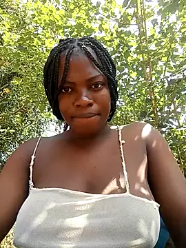 Snapshot of mbokosquad chatting on January 19, 2026, 7:56 am mbokosquad online show from January 19, 2026, 7:56 am