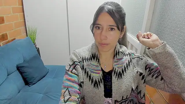 Penelope47 online show from November 7, 2025, 9:37 pm