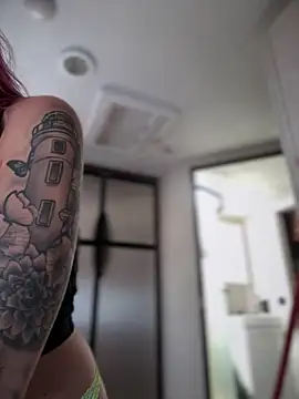  Rapunzel  online show from October 30, 2025, 7:03 pm