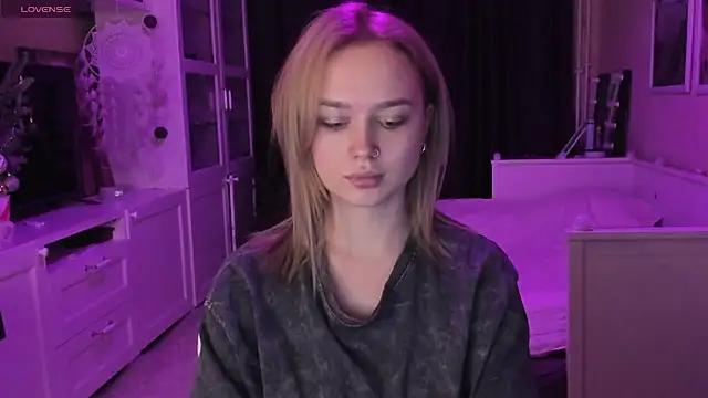 Snapshot of MaryDreaminess chatting on January 19, 2025, 8:41 pm MaryDreaminess online show from January 19, 2025, 8:41 pm