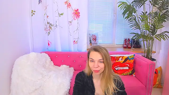 Snapshot of The_Deep_Passion chatting on February 22, 2025, 6:50 am The Deep Passion online show from February 22, 2025, 6:50 am