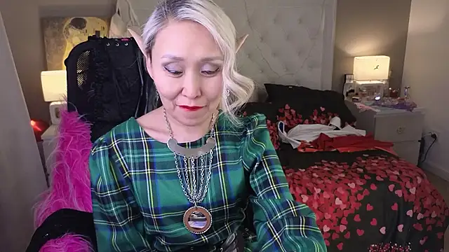 RoxalanaStar online show from March 29, 2026, 11:16 pm