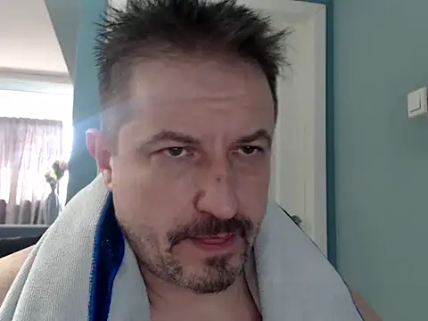 Snapshot of MisterFaithRO chatting on April 27, 2026, 1:31 pm MisterFaithRO online show from April 27, 2026, 1:31 pm