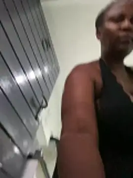 Sexycandyxxx online show from April 6, 2026, 4:10 am