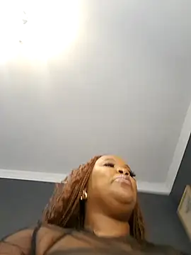 SWEETDOLLY29XX online show from February 18, 2025, 7:21 am