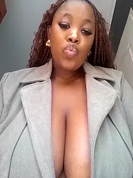 SWEETDOLLY29XX online show from February 20, 2025, 7:55 am