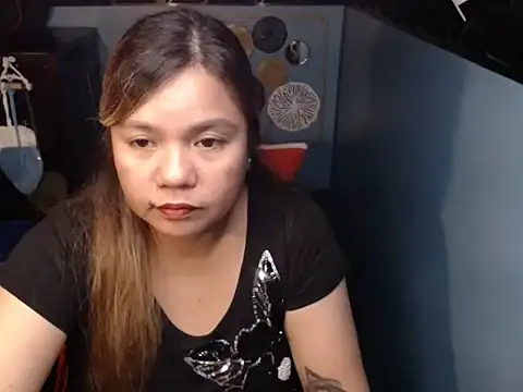 ambersmile online show from October 9, 2025, 10:35 am