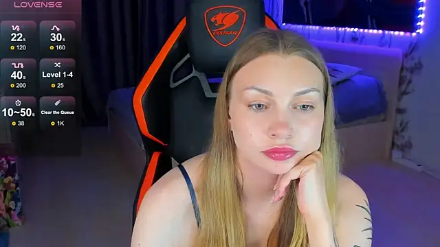 BiMolly online show from June 29, 2026, 6:41 pm