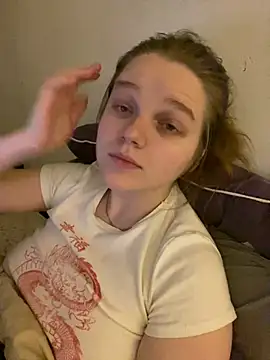 Snapshot of -MimmiLissa- chatting on January 12, 2025, 4:52 am -MimmiLissa- online show from January 12, 2025, 4:52 am